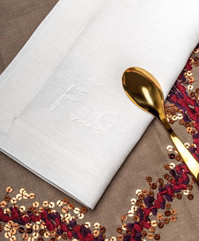 indradanush Tischwäsche|Servietten|Bestickte Leinenserviette Freund/Freundin/Friend