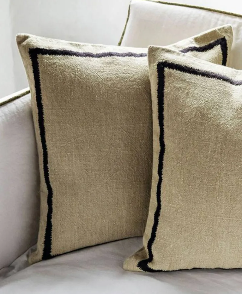 u00c9litis Kissen|Besticktes Leinenkissen Kea