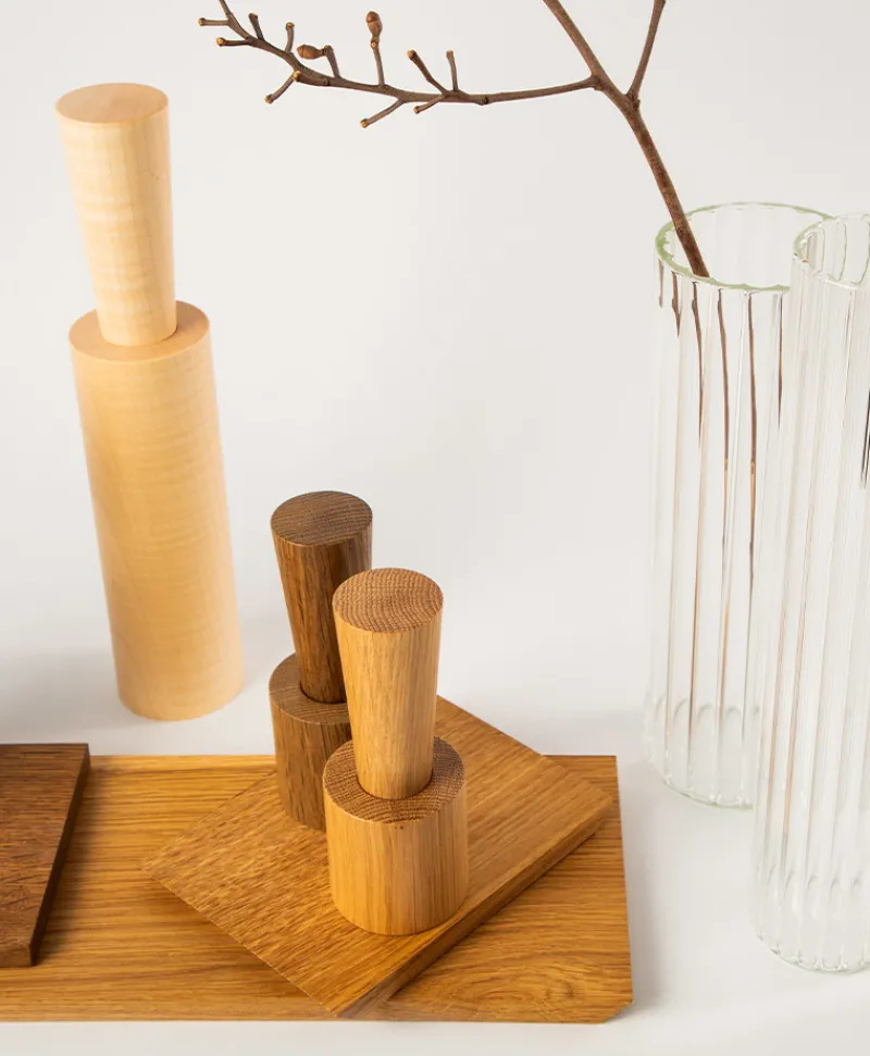 Raumgestalt Schneidebretter|Brett mit Griff aus Eiche