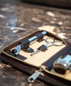 F. HAMMANN Reiseaccessoires|Chervo Rasierset Kalbleder – Eschenburg Bestecke