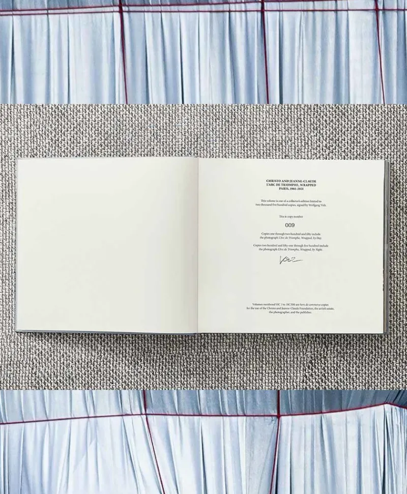 Taschen Verlag Bücher Und Bildbände|Christo and Jeanne-Claude. L'Arc de Triomphe, Wrapped, Paris