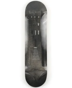 THE SKATEROOM Kunst Und Skulpturen|Kunstobjekt x Louise Bourgeois