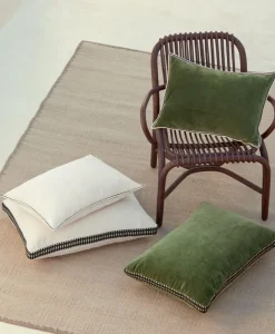 u00c9litis Kissen|Samtkissen Aristote mit Paspelveredelung