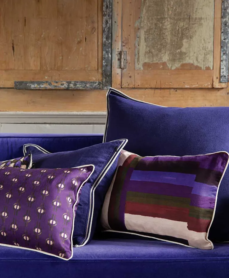 u00c9litis Kissen|Samtkissen Aristote mit Paspelveredelung