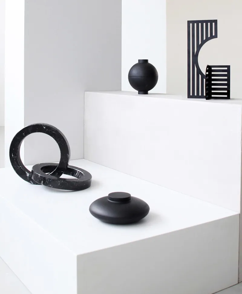 Kristina Dam Kunst Und Skulpturen|Skulptur MARBLE CIRCLE black
