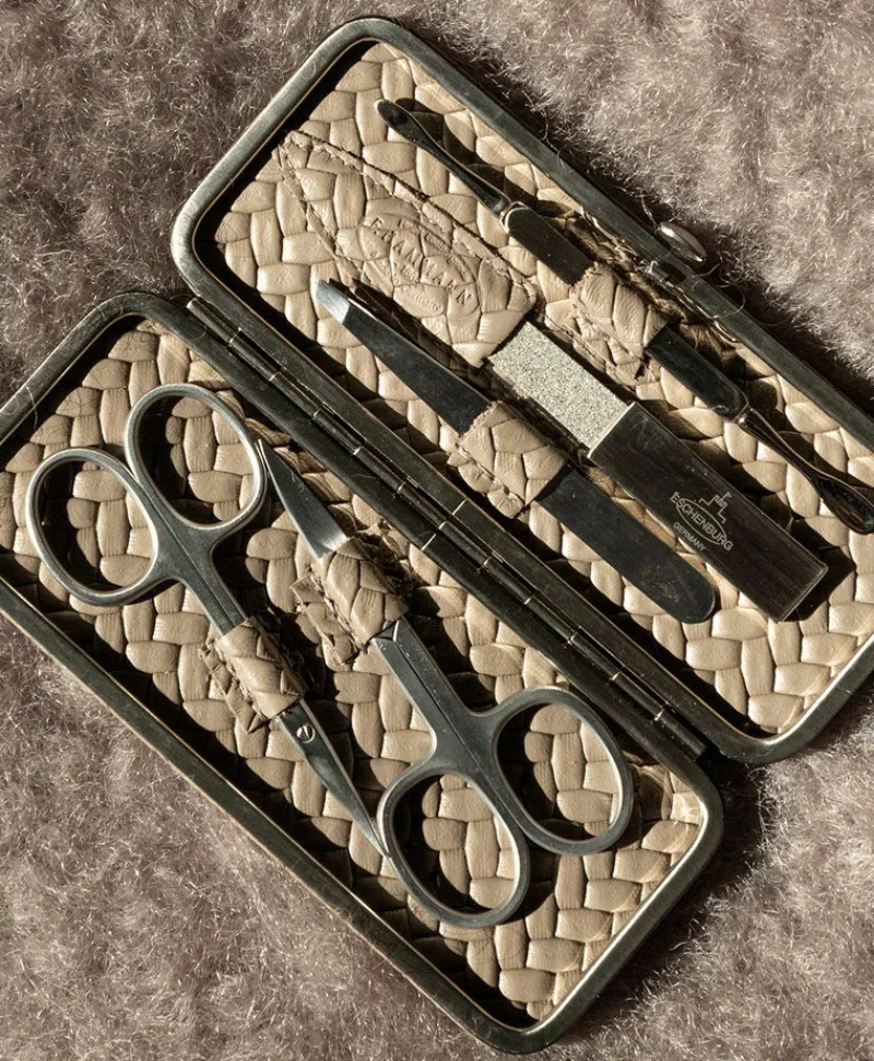 F. HAMMANN Reiseaccessoires|Maniküre Etuis|Woven Manicure Frame M – Maniküre-Etui Flechtleder