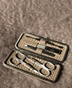 F. HAMMANN Reiseaccessoires|Maniküre Etuis|Woven Manicure Frame M – Maniküre-Etui Flechtleder