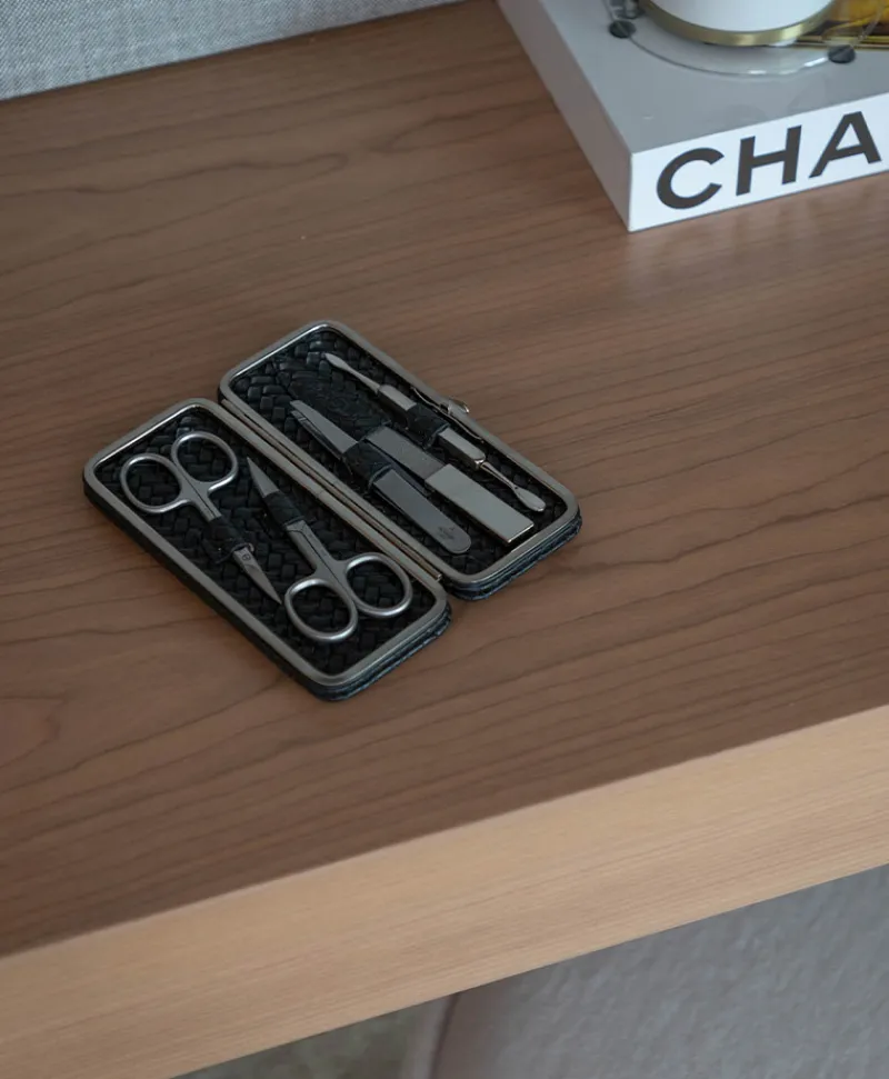 F. HAMMANN Reiseaccessoires|Maniküre Etuis|Woven Manicure Frame M – Maniküre-Etui Flechtleder